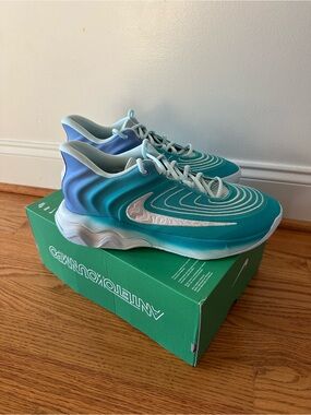 New Giannis Immortality 4 Dusty Cactus/White-Royal Pulse size 10.5